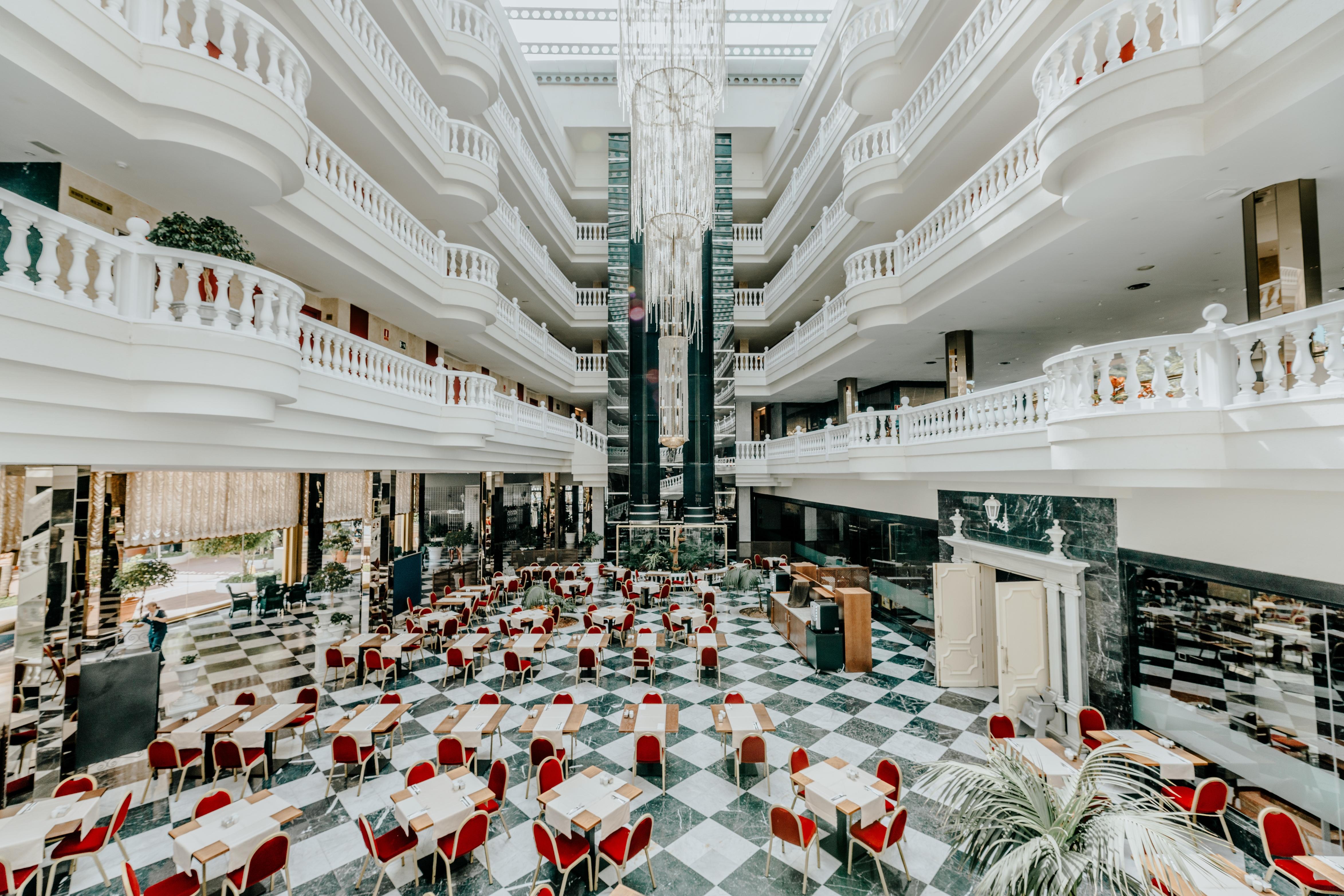 Hotel Cleopatra Palace Playa de las Americas  Esterno foto