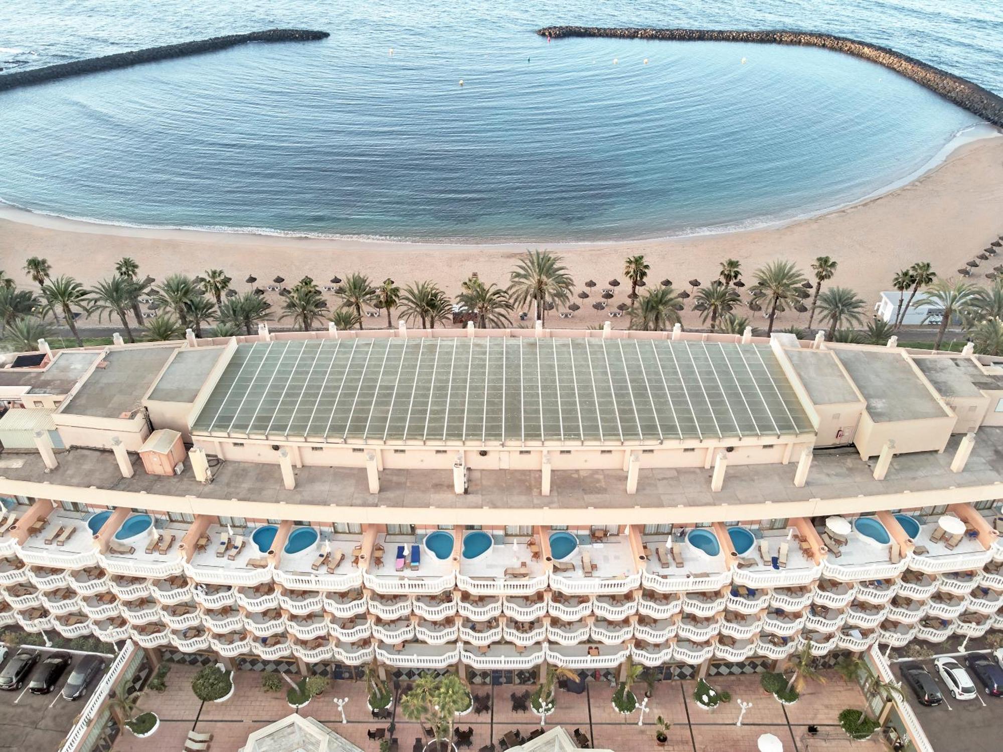 Hotel Cleopatra Palace Playa de las Americas  Esterno foto